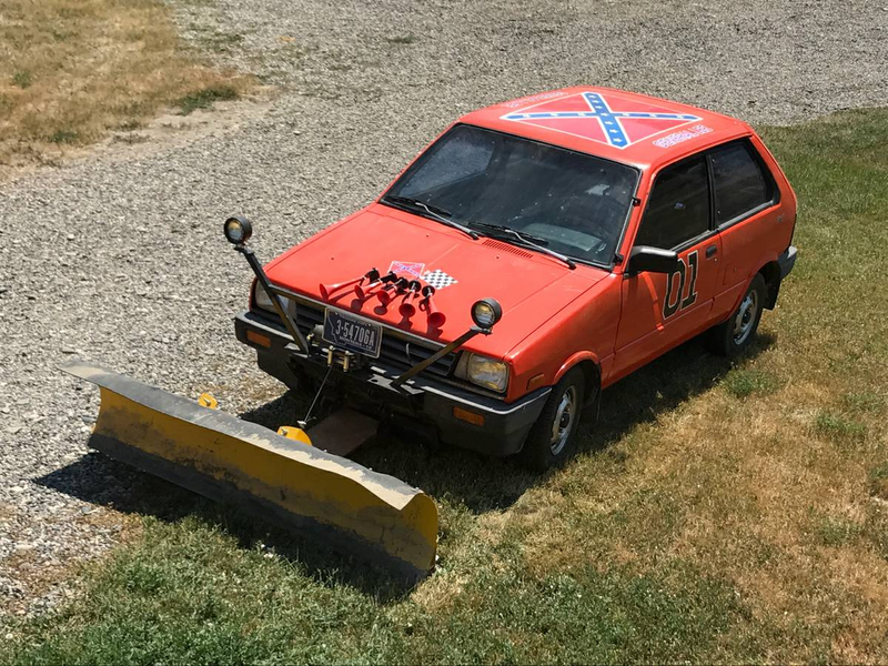Illustration for article titled For $2,950, Would This 1988 Subaru Justy 4X4 Plow Have You Laughing At The Snow?